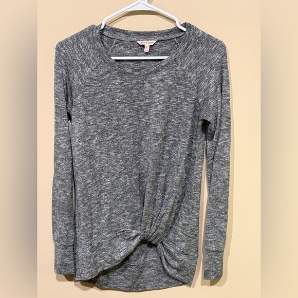 Juicy Couture Tops - Juicy Couture heather gray knot-front long sleeve top women’s pre-loved small